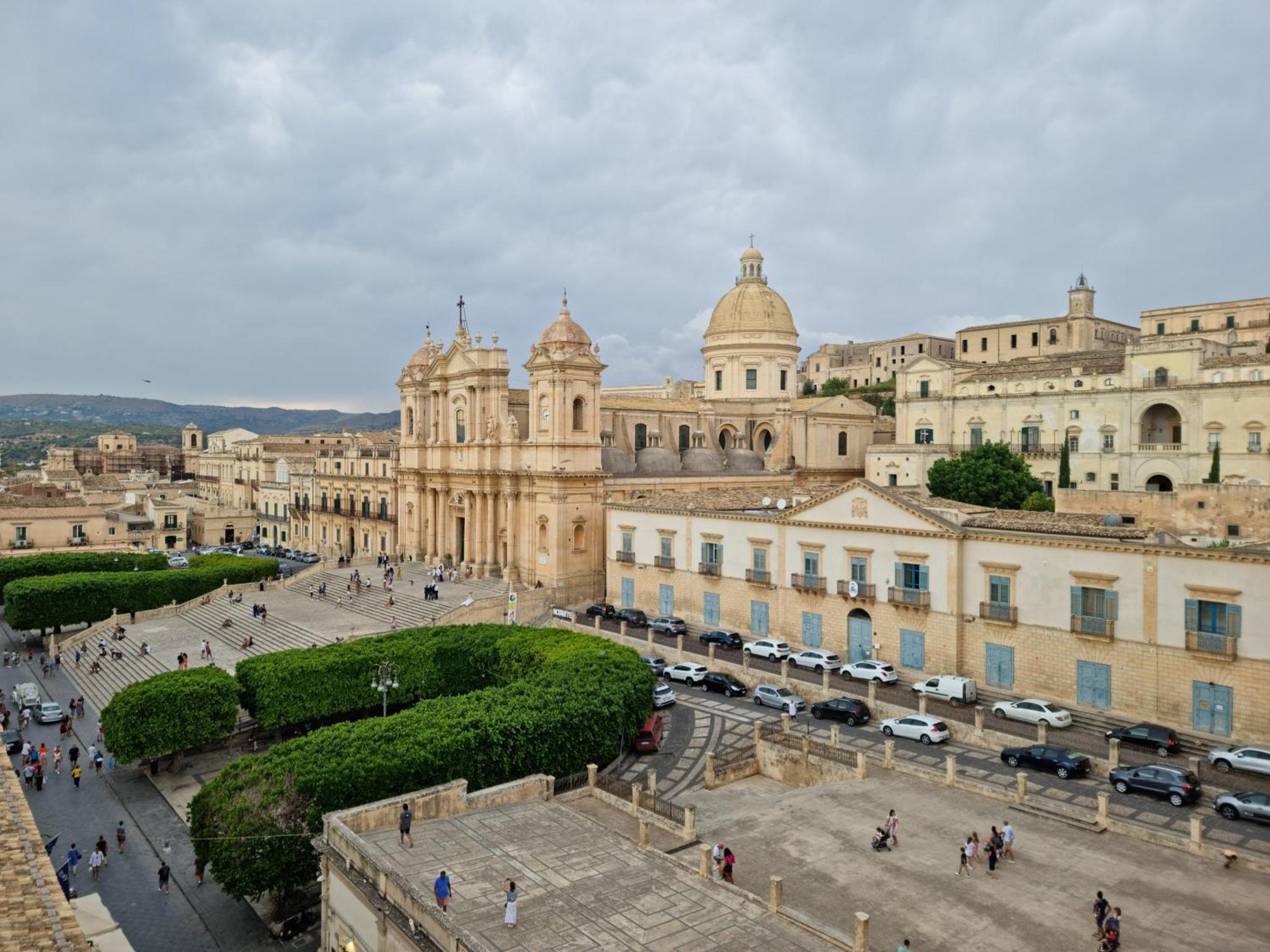 Casa Bommegna Villa Noto Exteriör bild